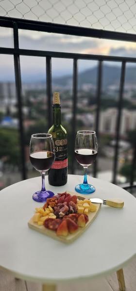 Descubre el paraiso en Cali Apartaestudio piso 15